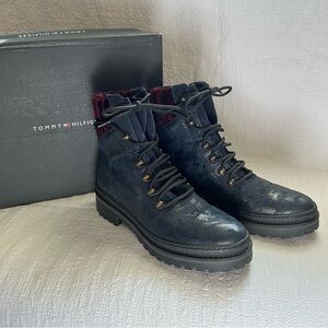 Tommy Hilfiger Women’s Navy & Burgundy Camo Hiking Combat Boots